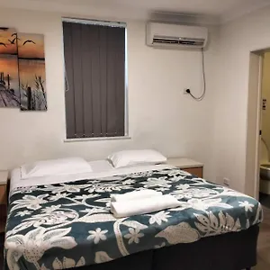 Cliffinn Kangaroo Point Hotel