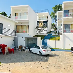 Aura Safari Vaduvanchal
